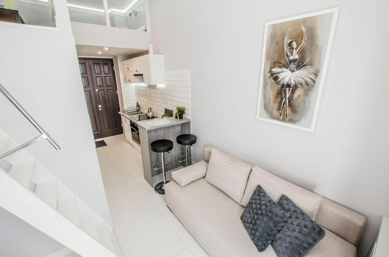 Apartment Cozy On Piramowicza Lodz (Lodz)
