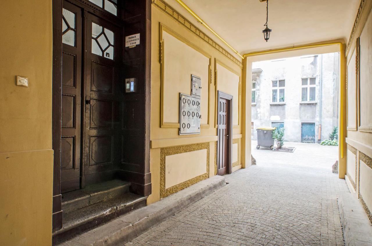Apartment Cozy On Piramowicza Lodz (Lodz)