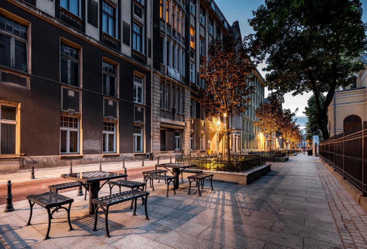 Apartment Cozy On Piramowicza Lodz (Lodz)